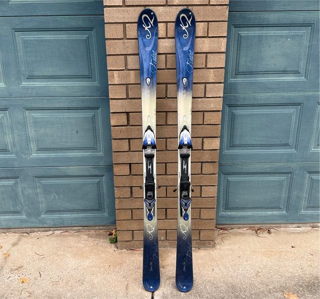 burton 2017 lexa snowboard bindings snow leopard Burton Snowboards  40 Years Forward |