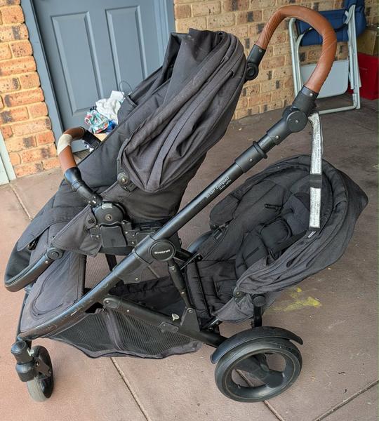 nuna travel double stroller Nuna main image 0