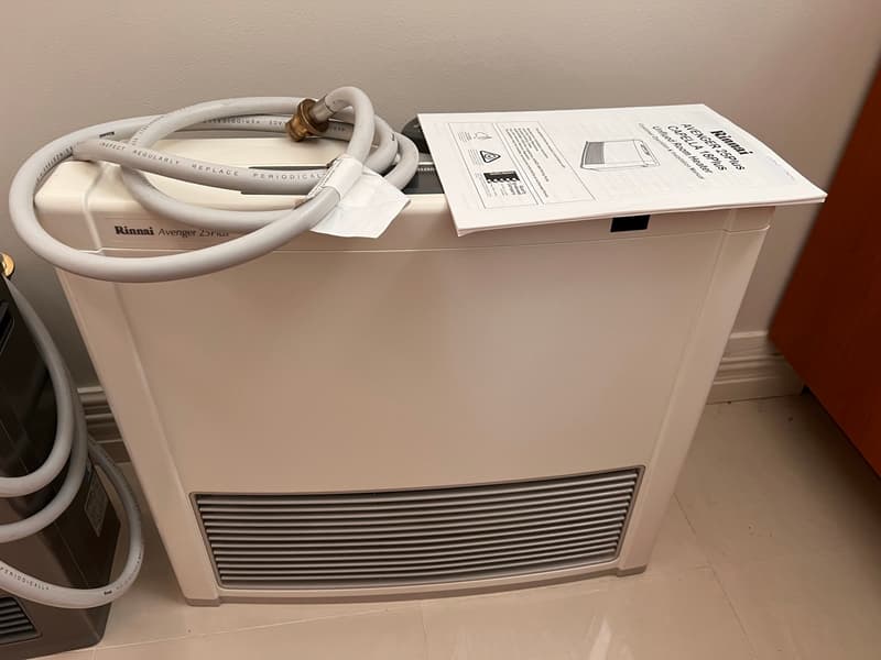 Avenger Rinnai Capella 18 Rinnai Avenger LPG Heater AV25L3 Winning