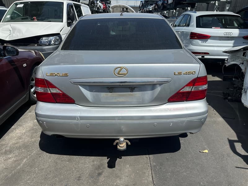 Used Lexus LS 430 Front bumper buy online, low price