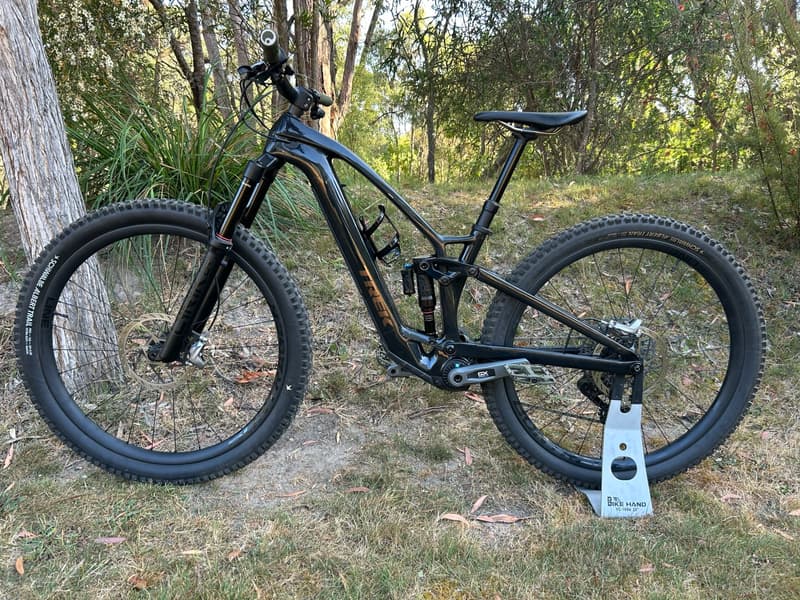 synergy electric bicycle SYNERGY B2 Electric Cycle with Dual Disc Brakes, 250w BLDC Motor, 7.8Ah  Li-Ion Battery, LCD Speedometer, 95% Pre-Assembled with Charger, Yellow  Color (LCD Display-7.8ah) : Amazon.in: Sports, Fitness & Outdoors