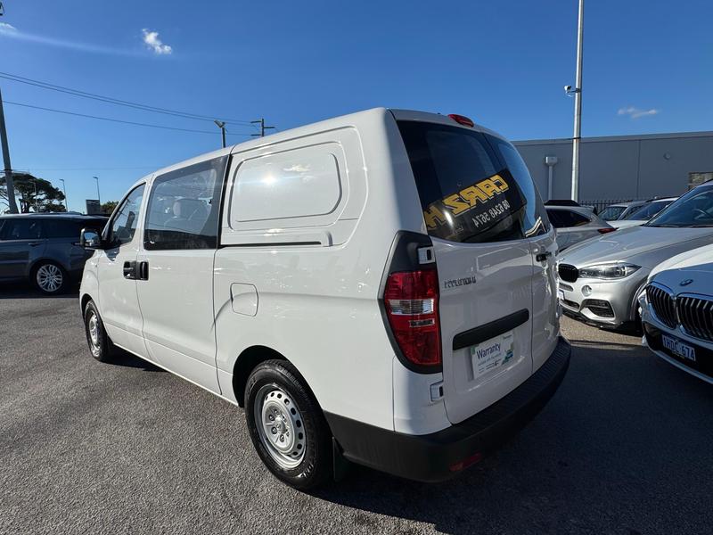 2020 Hyundai iLoad TQ4 photo 3
