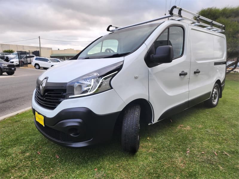2018 Renault Trafic SWB LOW (85kW) X82 MY17 photo 4