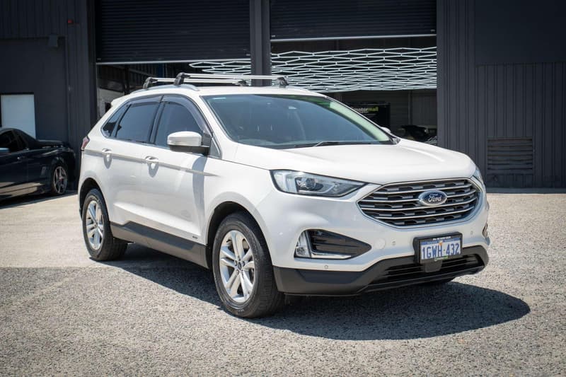 2018 Ford Endura Trend CA photo 4