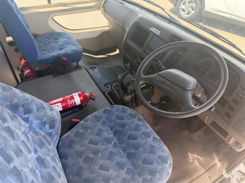 2019 Mitsubishi ROSA BUS BE64 photo 2