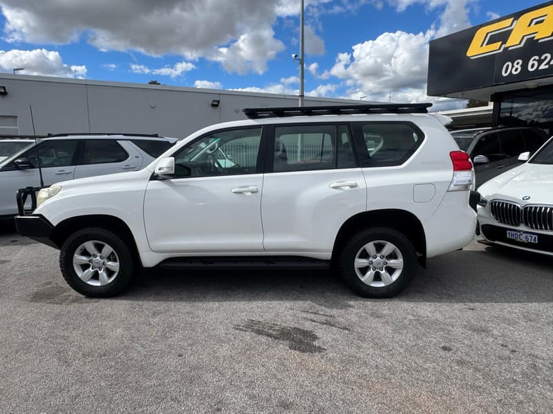2011 Toyota Landcruiser Prado GXL KDJ150R photo 2