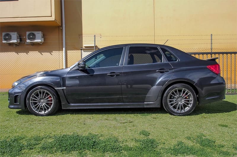 2011 Subaru Impreza WRX (AWD) MY11 photo 3