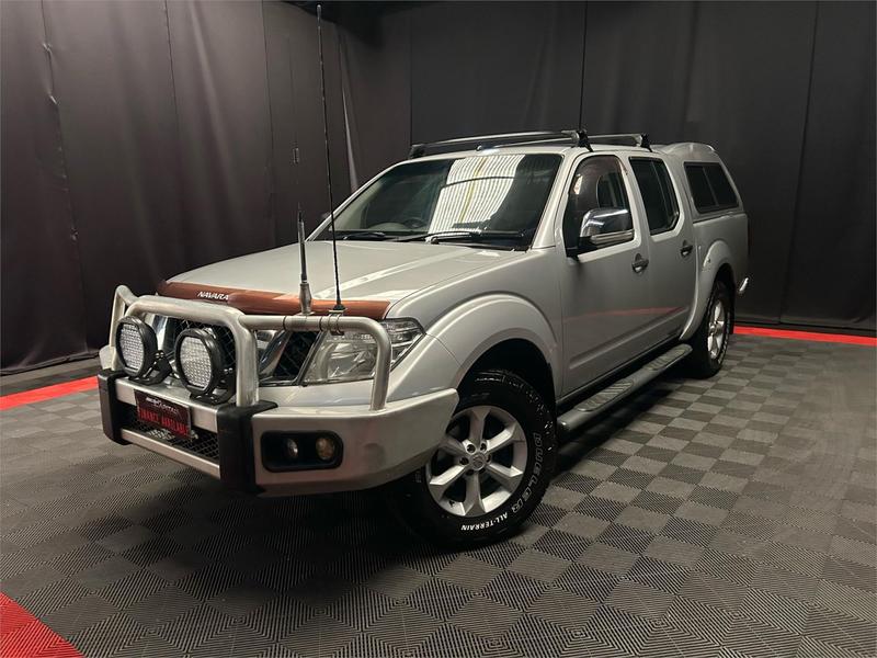 2011 Nissan Navara RX D40 4X4 photo 2