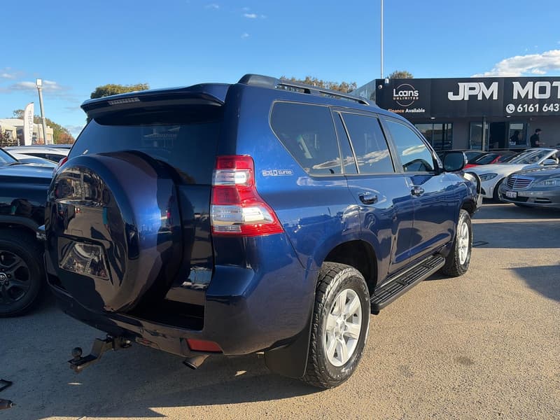 2014 Toyota Landcruiser GXL VDJ200R photo 4