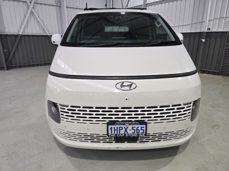 2022 Hyundai STARIA LOAD US4.V1 photo 2