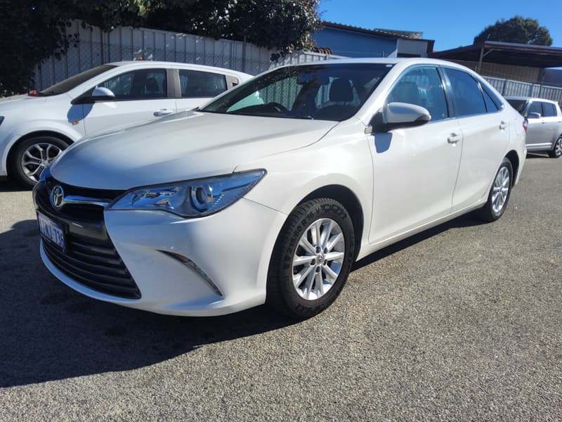 2016 Toyota CAMRY ALTISE photo 3