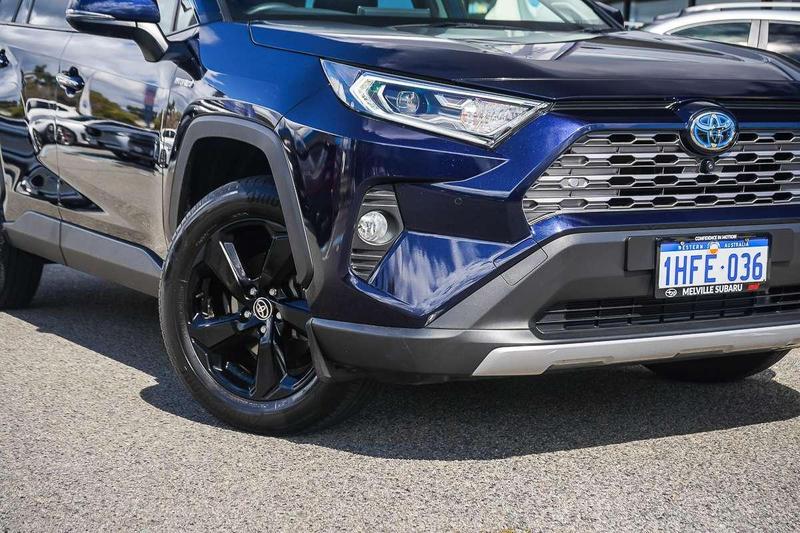 2020 Toyota RAV4 Cruiser AXAH52R photo 2