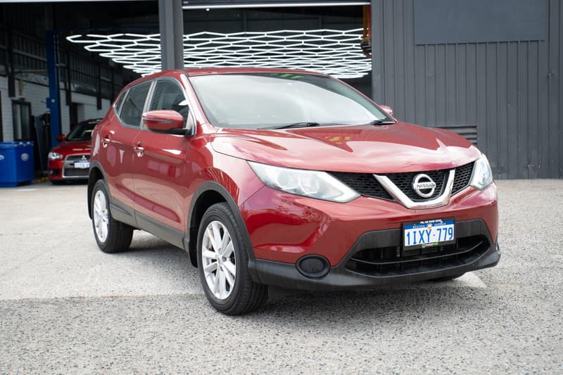 2015 Nissan QASHQAI ST J11 photo 3
