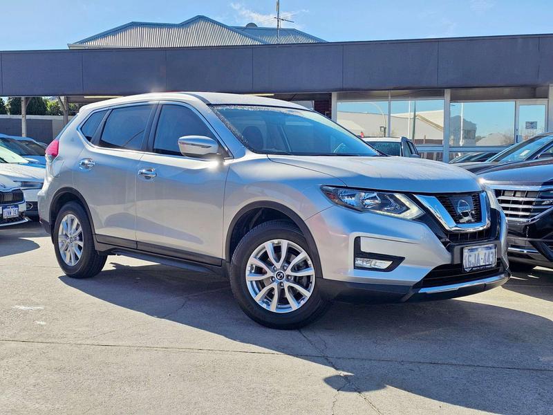2017 Nissan X-TRAIL ST T32 Series II Auto 2WD photo 2