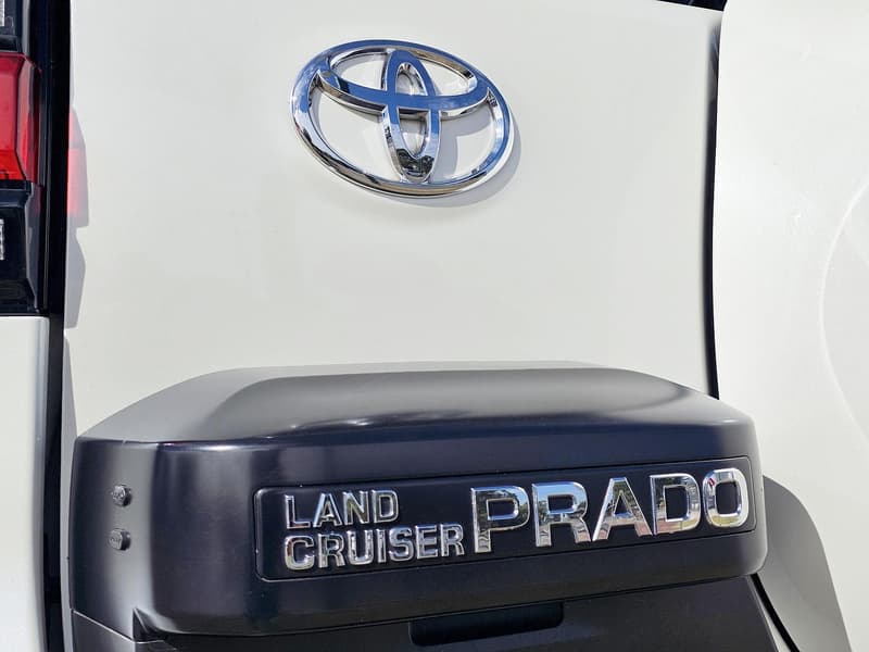 2023 Toyota Landcruiser Prado VX Auto 4x4 photo 3