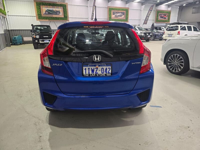 2017 Honda Jazz VTi GF photo 5