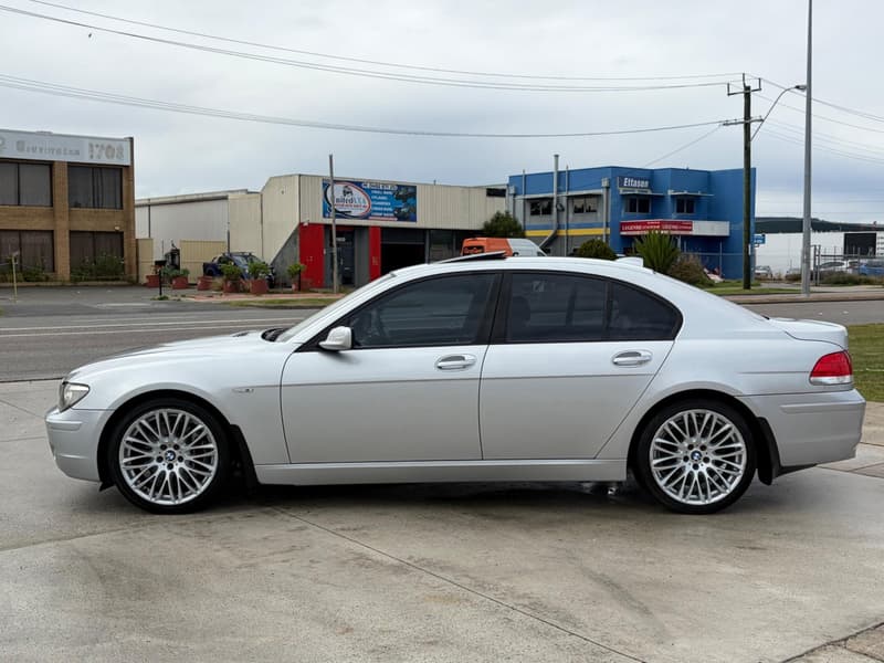 2007 BMW 7 Series 750i E65 photo 4