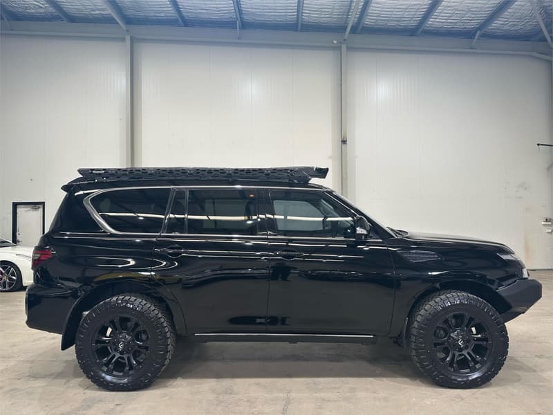 2021 Nissan Patrol Ti Y62 photo 4