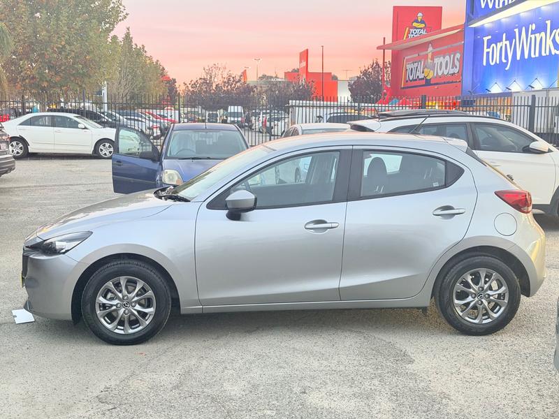 2024 Mazda MAZDA2 G15 PURE photo 4