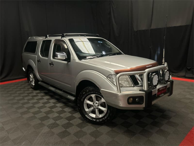 2011 Nissan Navara RX D40 4X4 — primary photo