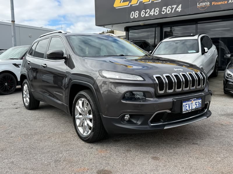 2015 Jeep CHEROKEE LIMITED (4x4) photo 5