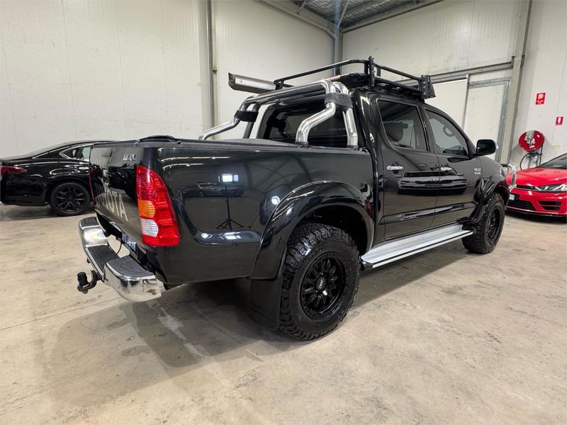 2012 Toyota Hilux SR5 KUN26R 4X4 photo 5
