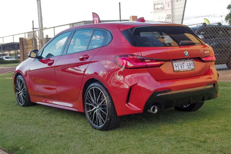 2020 BMW 1 18i M SPORT F40 photo 2