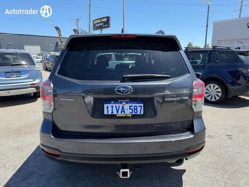 2017 Subaru Forester 2.5i-L S4 photo 4
