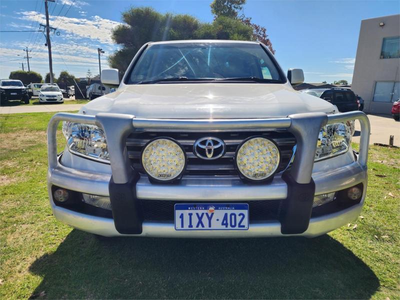2010 Toyota Landcruiser VX VDJ200R photo 3