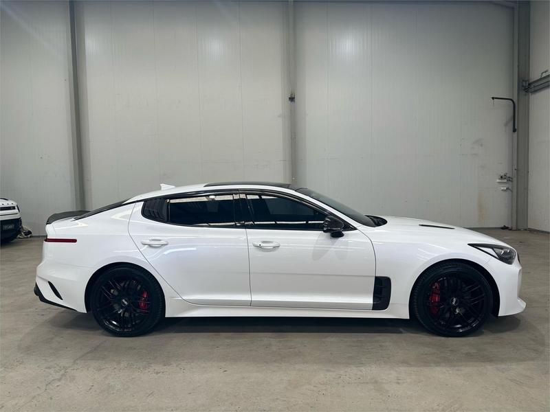 2019 Kia Stinger GT CK photo 4