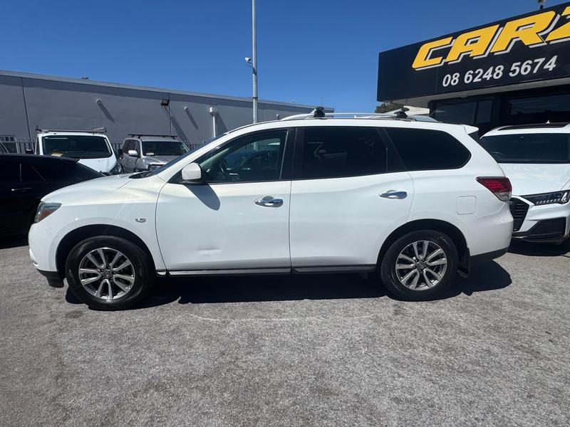 2014 Nissan Pathfinder ST R52 photo 2