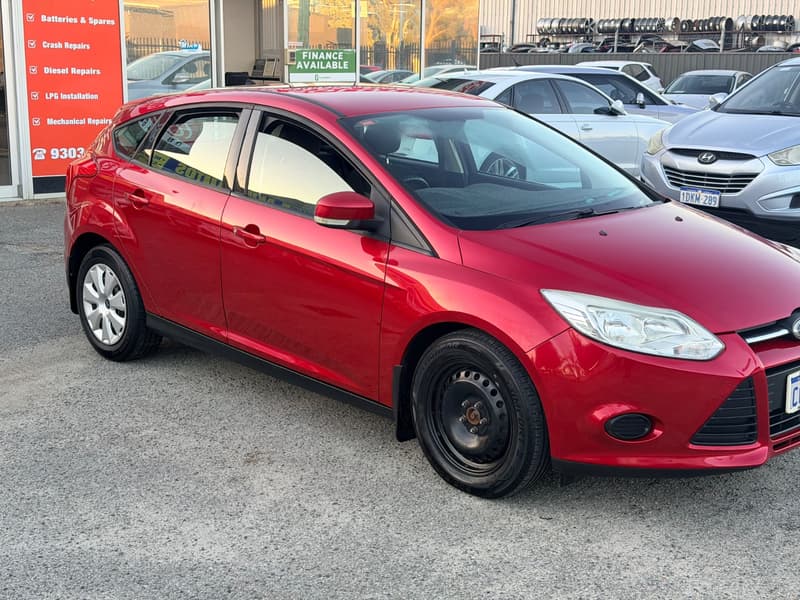 2014 Ford FOCUS AMBIENTE photo 3