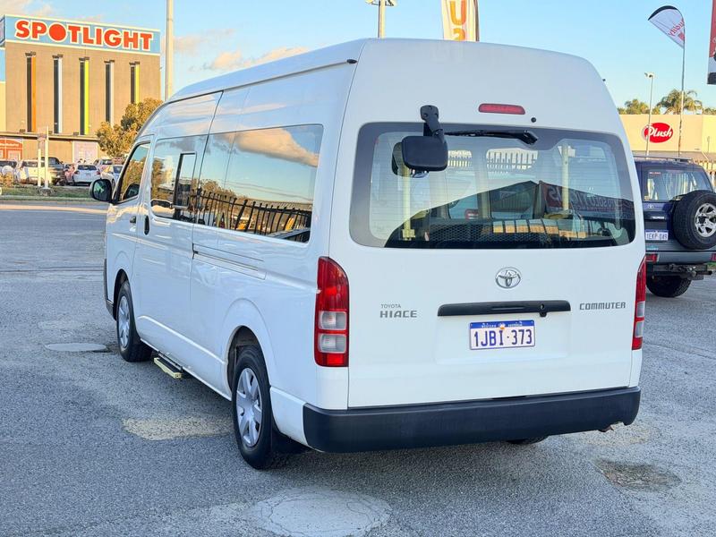 2011 Toyota Hiace COMMUTER TRH223R MY11 UPGRADE photo 5