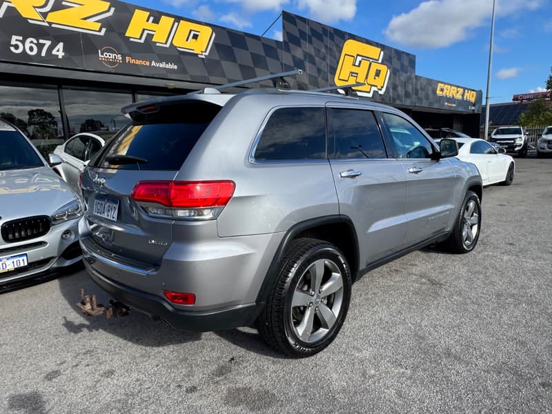 2013 Jeep GRAND CHEROKEE LIMITED (4x4) photo 3