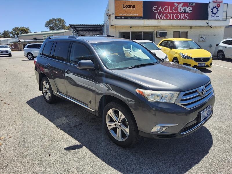 2013 Toyota KLUGER ALTITUDE (FWD) 7 SEAT *3-5 YEARS WARRANTY*