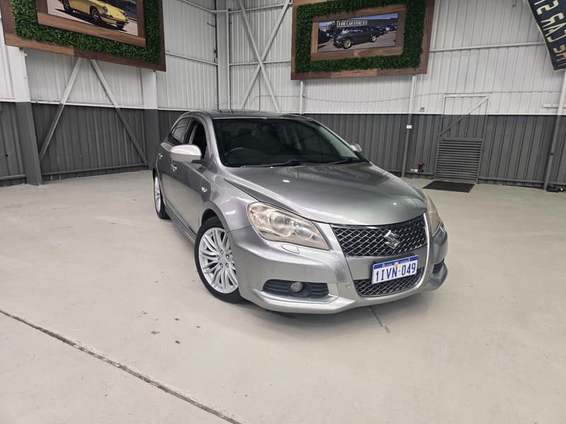 2011 Suzuki Kizashi Sport FR