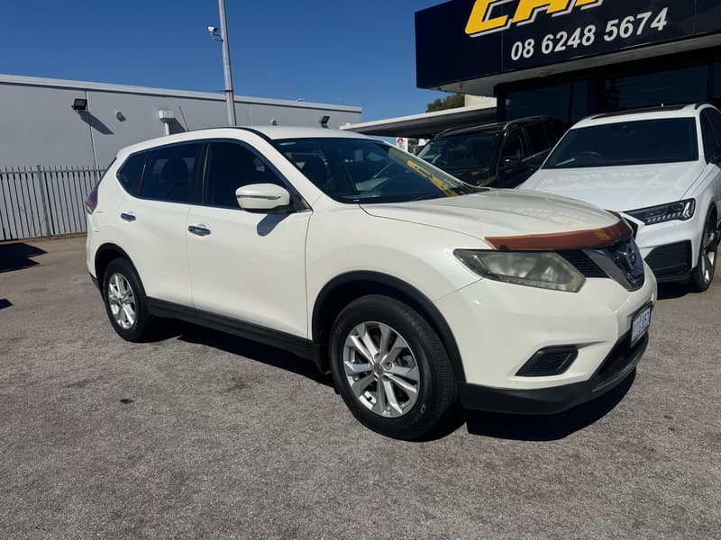 2014 Nissan X-TRAIL ST T32 photo 5