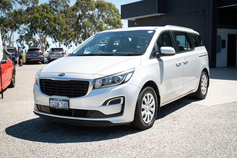 2018 Kia Carnival S YP photo 5
