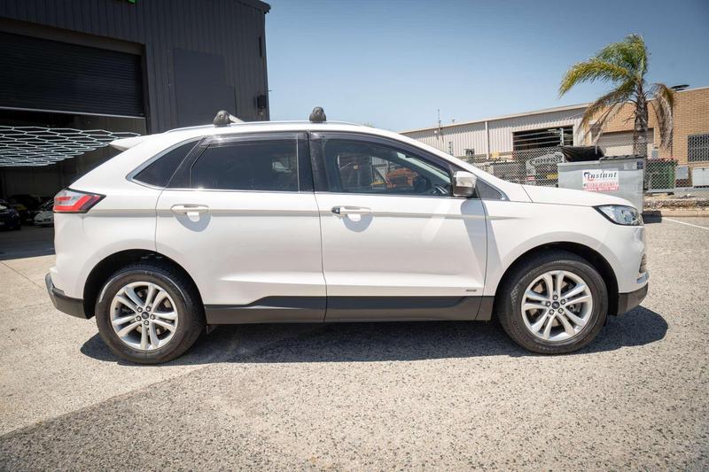 2018 Ford Endura Trend CA photo 2