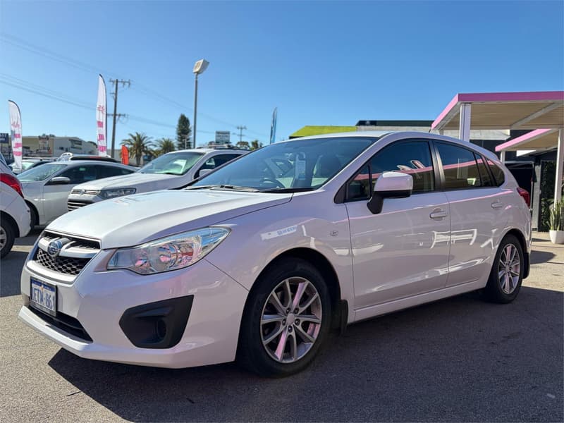 2015 Subaru Impreza 2.0i (AWD) MY14 photo 4