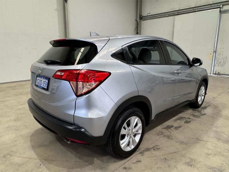 2018 Honda HR-V VTi photo 5