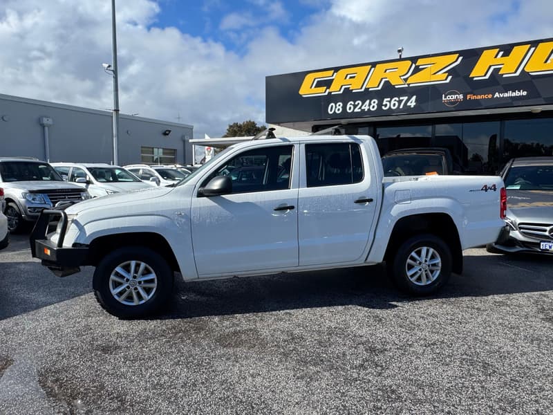 2018 Volkswagen Amarok TDI420 Core 2H photo 2