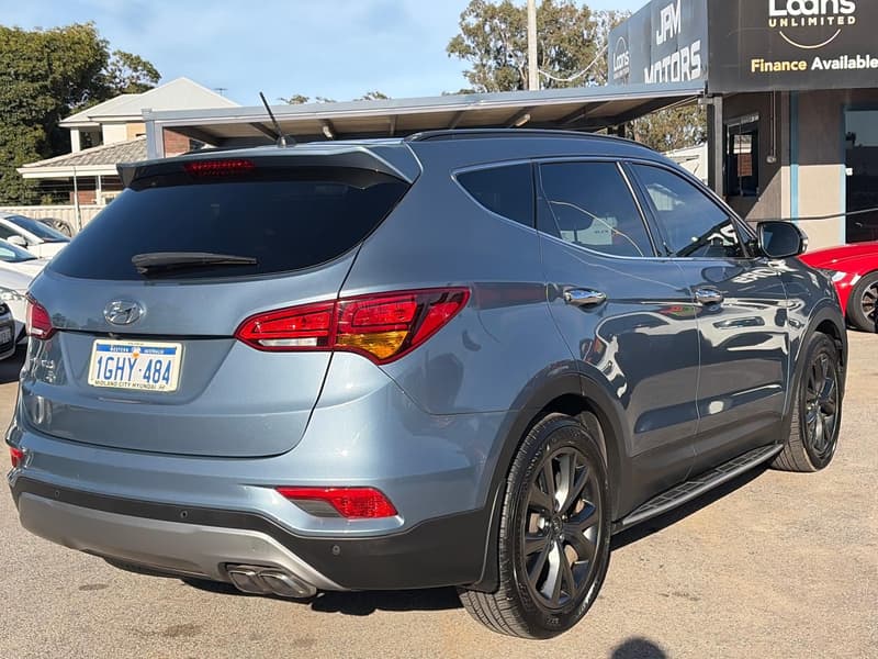 2017 Hyundai Santa Fe 30 SPECIAL EDITION DM SERIES II (DM3) photo 4
