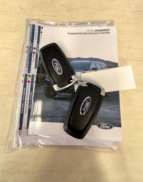 2022 Ford Everest Trend 2.0L photo 2