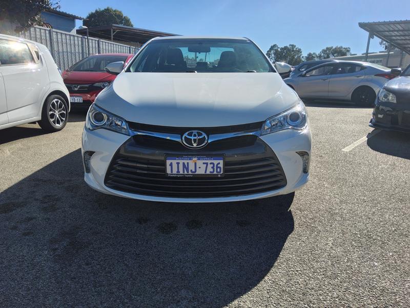 2016 Toyota CAMRY ALTISE photo 2