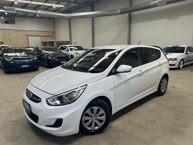 2016 Hyundai Accent SR RB3 MY16 — primary photo