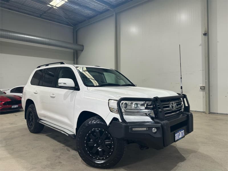 2019 Toyota Landcruiser LC200 GXL (4x4) VDJ200R photo 3