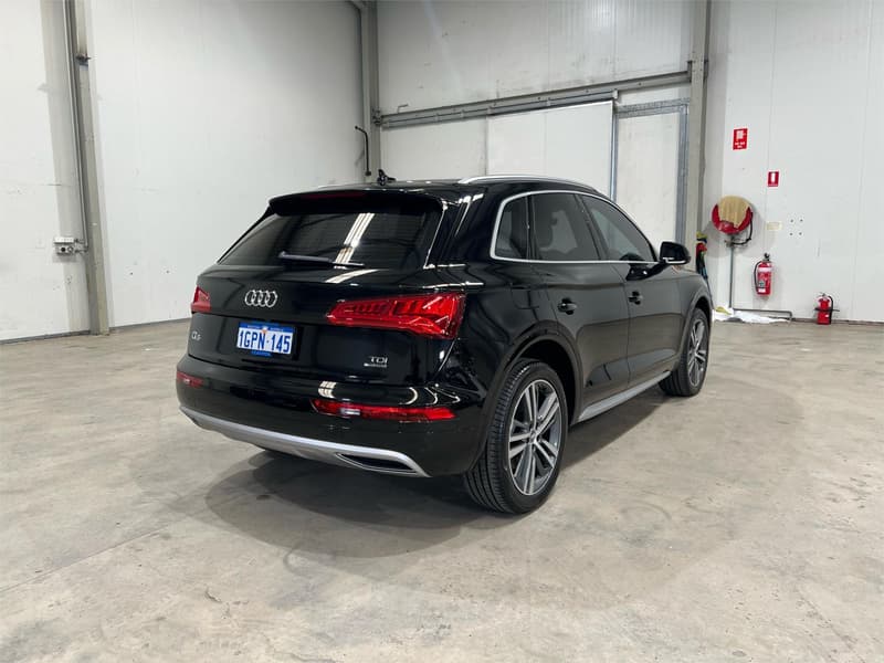 2018 Audi Q5 TDI sport FY photo 5
