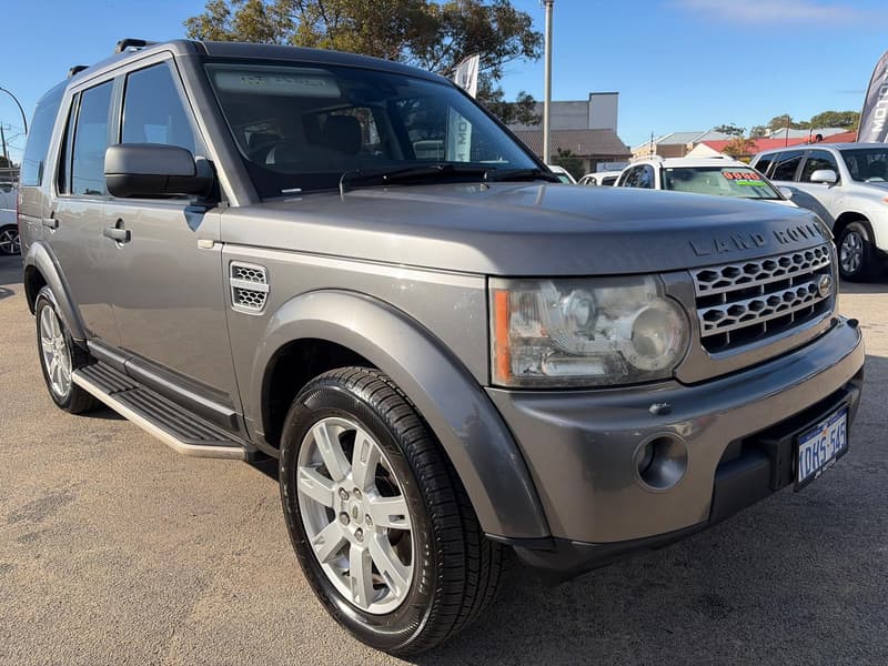 2010 Land Rover Discovery 4 TdV6 SE Series 4 photo 2