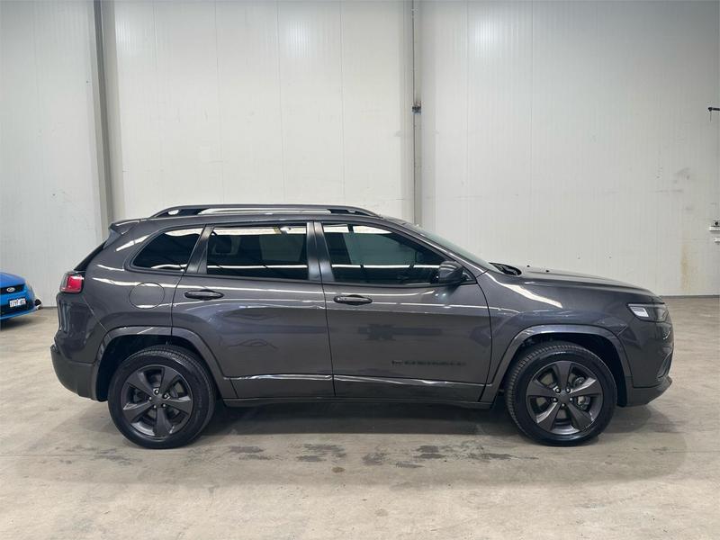2021 Jeep Cherokee 80th Anniversary KL photo 4